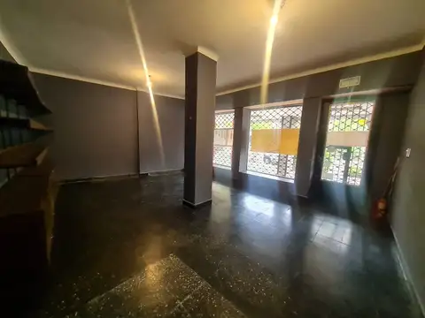 Local en Venta en Ciudad Jardin del Palomar, USD 78.000