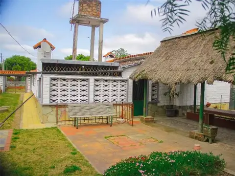 Sólido Chalet Ideal para Disfrutar en Familia