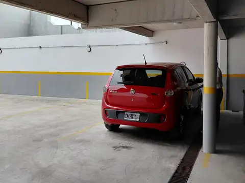 Cochera fija descubierta