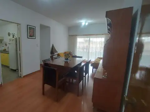 VENTA DEPTO 3 AMBIENTES CON PATIO BARRIO ALAS