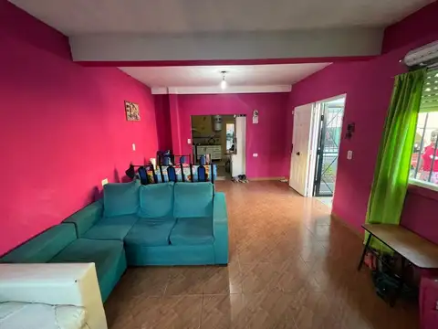 Casa 4 ambientes con 1 baño