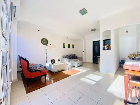 Coronel Domingo Trole 700