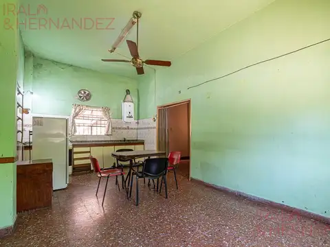 Casa en Venta con 1 cochera