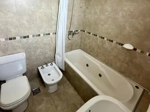 Departamento en Alquiler en Villa Pueyrredon, $ 590.000