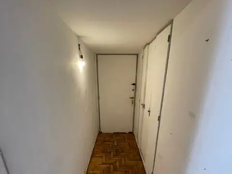 Avenida Maipu 1389 , Piso 1