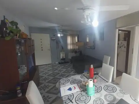 Departamento 5 ambientes con 1 baño