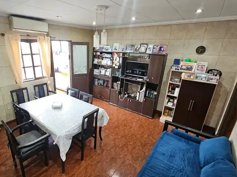 Depto Tipo Casa en Venta de 3 ambientes
