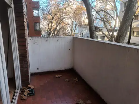 56 E/ 9 y 10: DEPTO DE 1 DORMITORIO EN VENTA