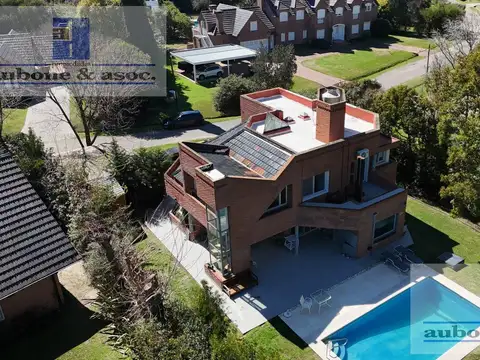 Casa en Alquiler Temporal en Country Club Los Cardales, USD 5.000