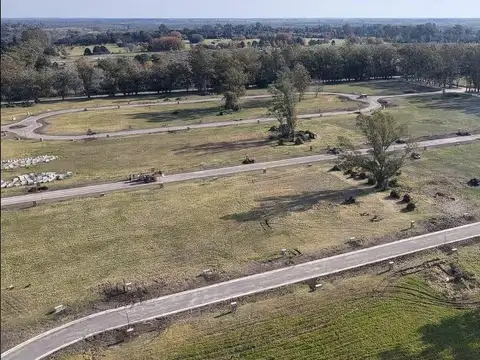 Terreno en Venta en Pilar Del Este, USD 2.800