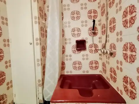 Venta de Monoambiente piso alto