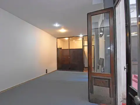 Oficina en Venta 80 años