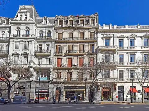 Venta de oficina de 115 m2 en San Nicolás CABA