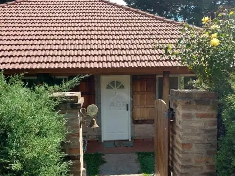 SDA.Venta. Casa  3 dorm, pileta, Ingenieros al 700, Parque Sakura. Exaltacion de la Cruz, APTA CREDITO