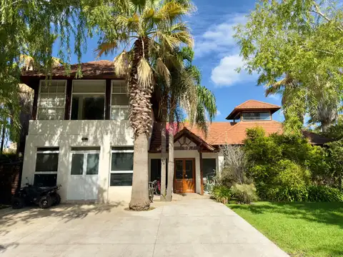 Casa en Venta de 4 dormitorios