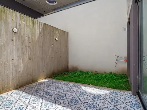 Depto Tipo Casa 2 ambientes con 1 baño