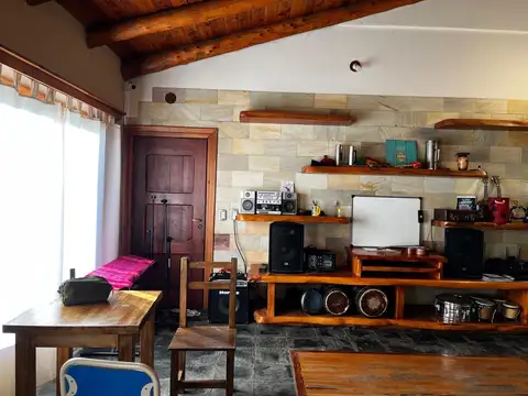 Casa en Venta en Anden, USD 250.000