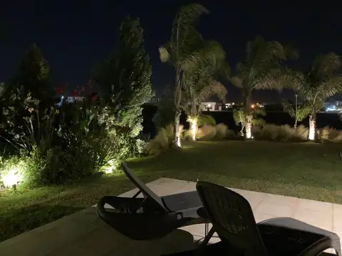 Casa en Venta en Belen de Escobar, USD 290.000