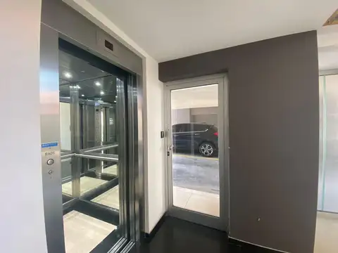Departamento en Alquiler en Lanus Oeste, $ 650.000