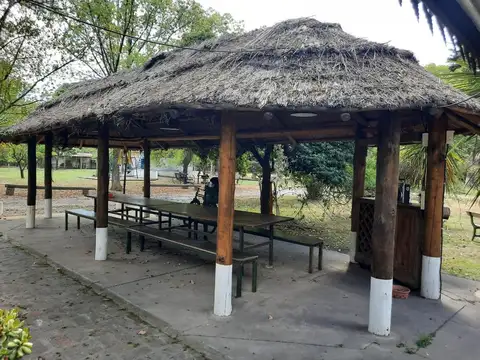 QUINTA EN FRANCISCO ALVAREZ DE 12.800 METROS , PERMUTA