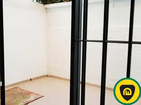 Depto Tipo Casa 4 ambientes con 1 baño