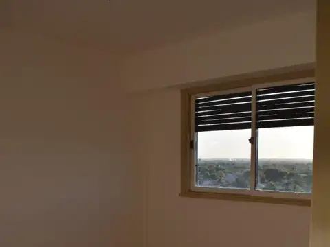 Hipólito Yrigoyen 7800, Piso 10