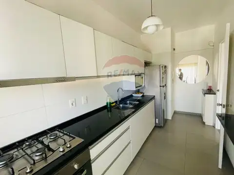 VENTA DE APARTAMENTO 2 DORMITORIOS 2 BAÑOS CENTRO