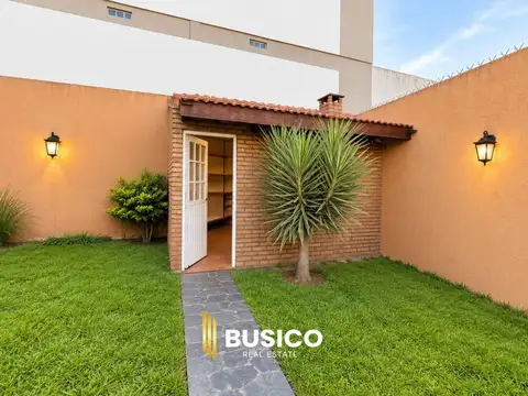 Casa en Alquiler en Barrio Naón, $ 2.990.000