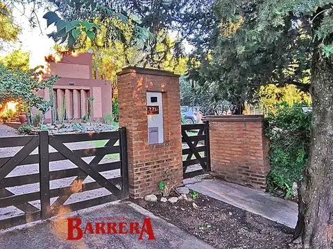 Casa en Venta en Av Dos Venados, Merlo