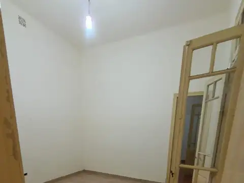 Depto Tipo Casa en Alquiler 50 años