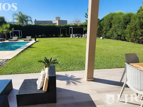 Casa venta santa catalina villanueva. apto credito. lote interno.