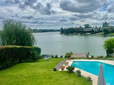 Casa en Venta de 6 dormitorios