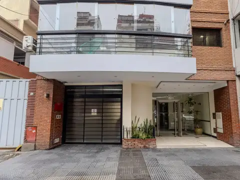 VENTA DEPARTAMENTO 4 AMBIENTES CABALLITO COCHERA