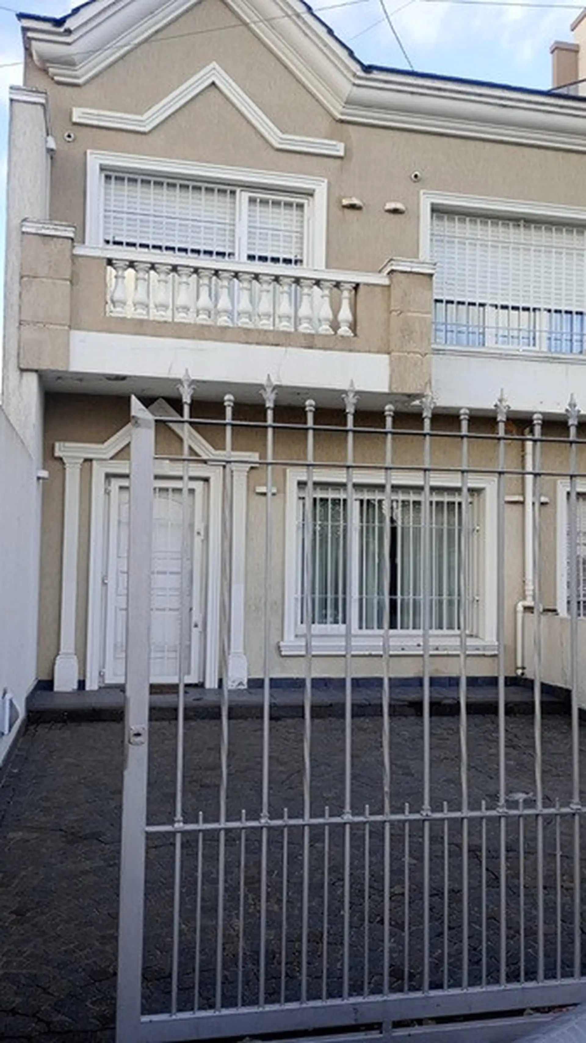 Duplex de 4 ambientes con quincho
