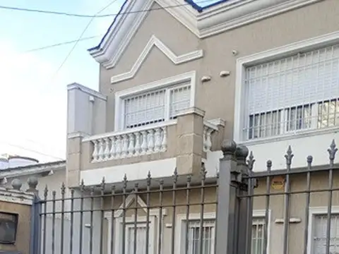 Duplex de 4 ambientes con quincho