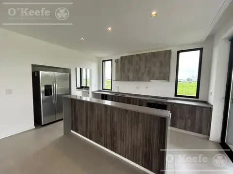 Casa en Alquiler al Noroeste