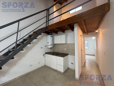 Departamento en Alquiler con 1 cocheras