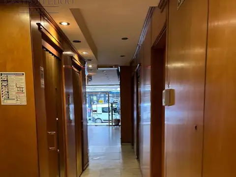 Oficina en Venta en Barrio Norte, $ 1.500.000