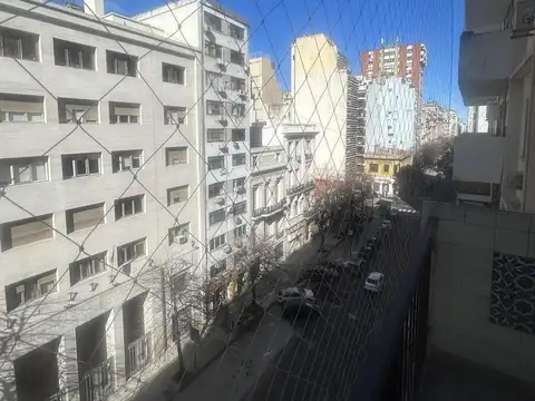 Oficina en Venta 60 años