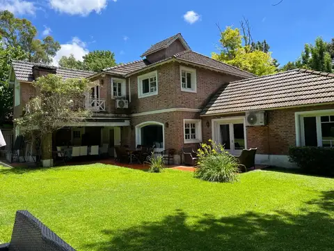 Casa en Venta de 4 dormitorios