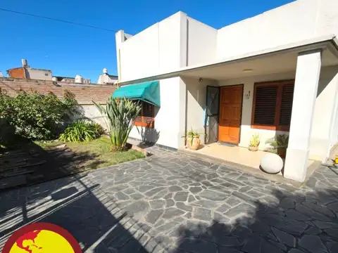 VENTA DE CASA EN VILLA LYNCH