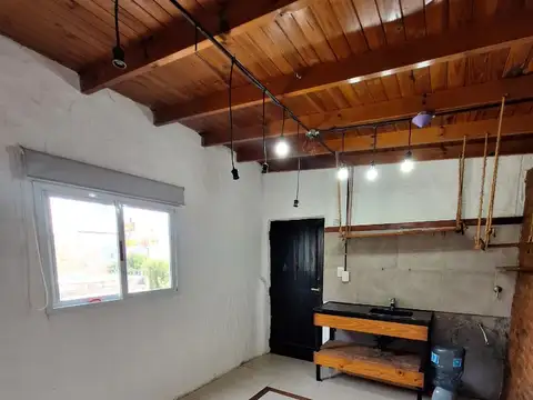 Depto Tipo Casa en Alquiler de 1 dormitorio