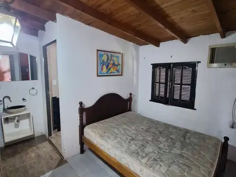 Depto Tipo Casa 2 ambientes con 1 baño