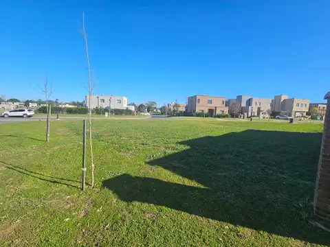 Terreno en Venta en Pilar del Este - Santa Lucia, USD 27.500
