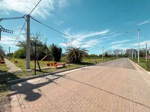 Terreno apto comercial sobre la colectora de RP34S