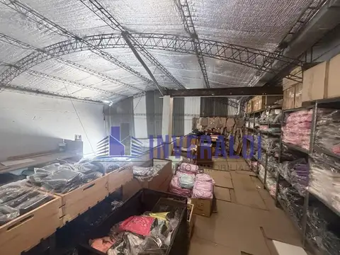 Galpon en Venta 38  mts Fondo