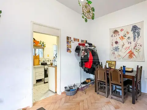 Casa 2 ambientes con 1 baño