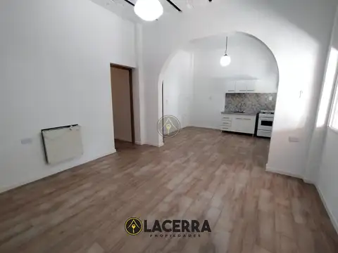 PH en venta 3 ambientes c/ patio y parrilla, Villa Ballester