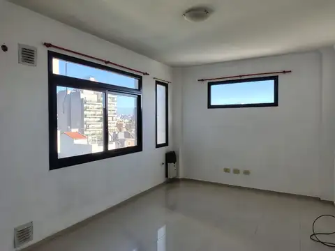 Departamento en Alquiler en Villa del Parque, $ 470.000