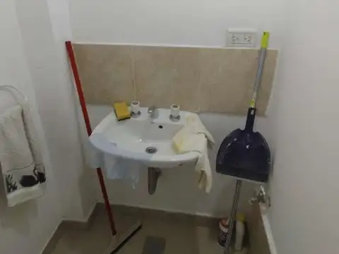 Local en Venta en Almagro, USD 85.000